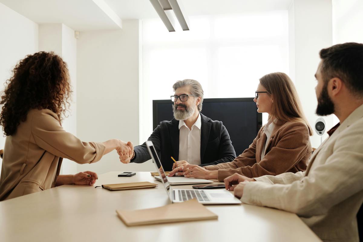 what are hr services