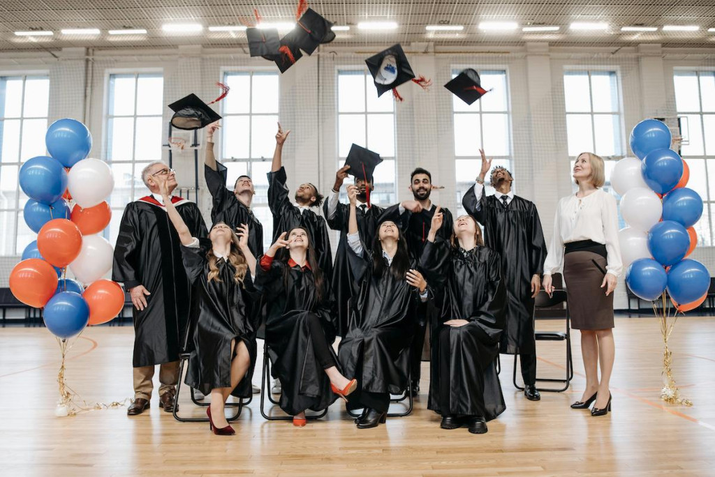 Ensuring Revenue for Institutions Through Improved Alumni Engagement